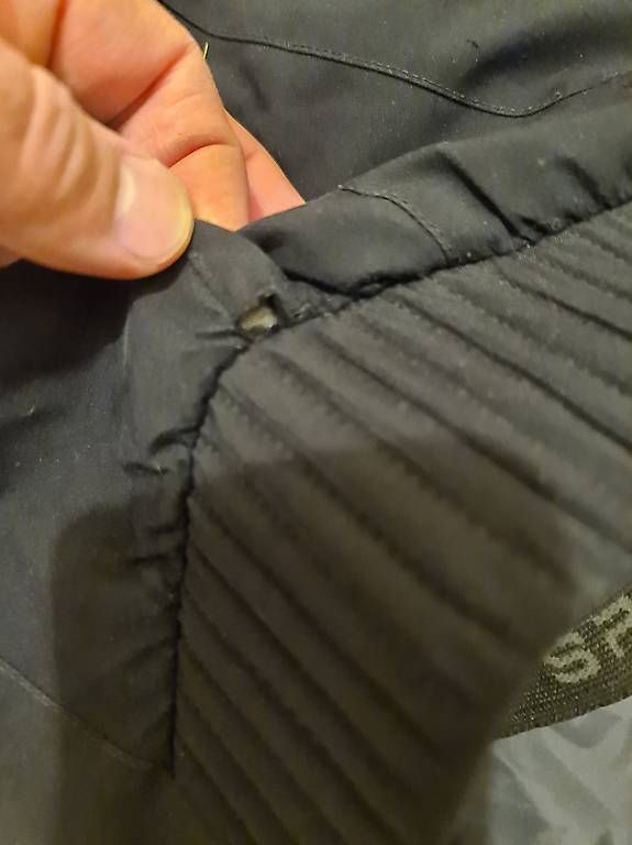 Jacken & Mäntel: Winterjacke Spyder 164 – Gebraucht aus Kriens von akazy 1