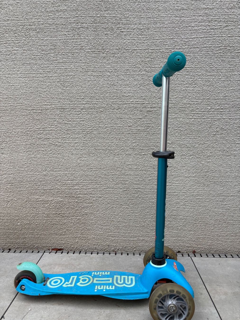 Micro Kickboard: Micro Mini Scooter in türkis – Gebraucht aus Rupperswil von rah_cph7 1