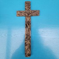 Kruzifix geformt, Kreuz, antikes Design, religiöses Objekt,