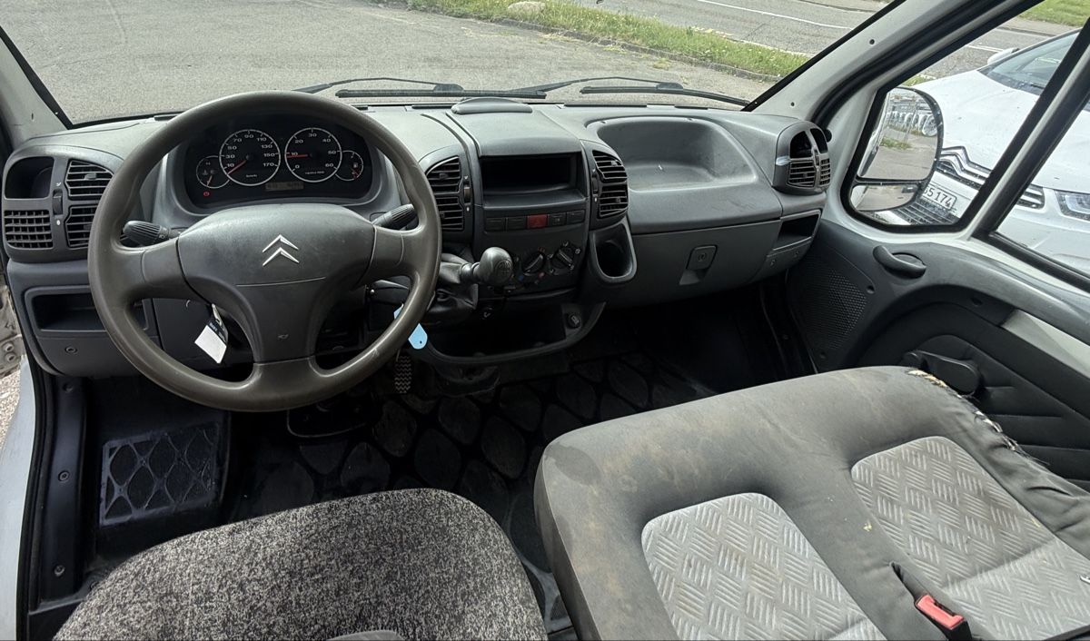 Citroën Véhicules utilitaires: Citroen Jumper ab 1.-  – D'occasion à Kleindöttingen par ABC_Pneu 5