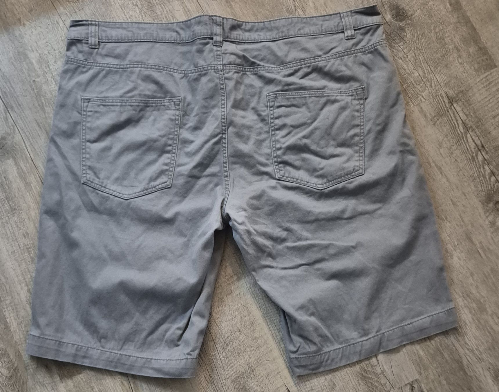 Jeans: Herren Sommer Shorts, Gr. 52/XL – Usato da Thal venduto da Ella9425 1