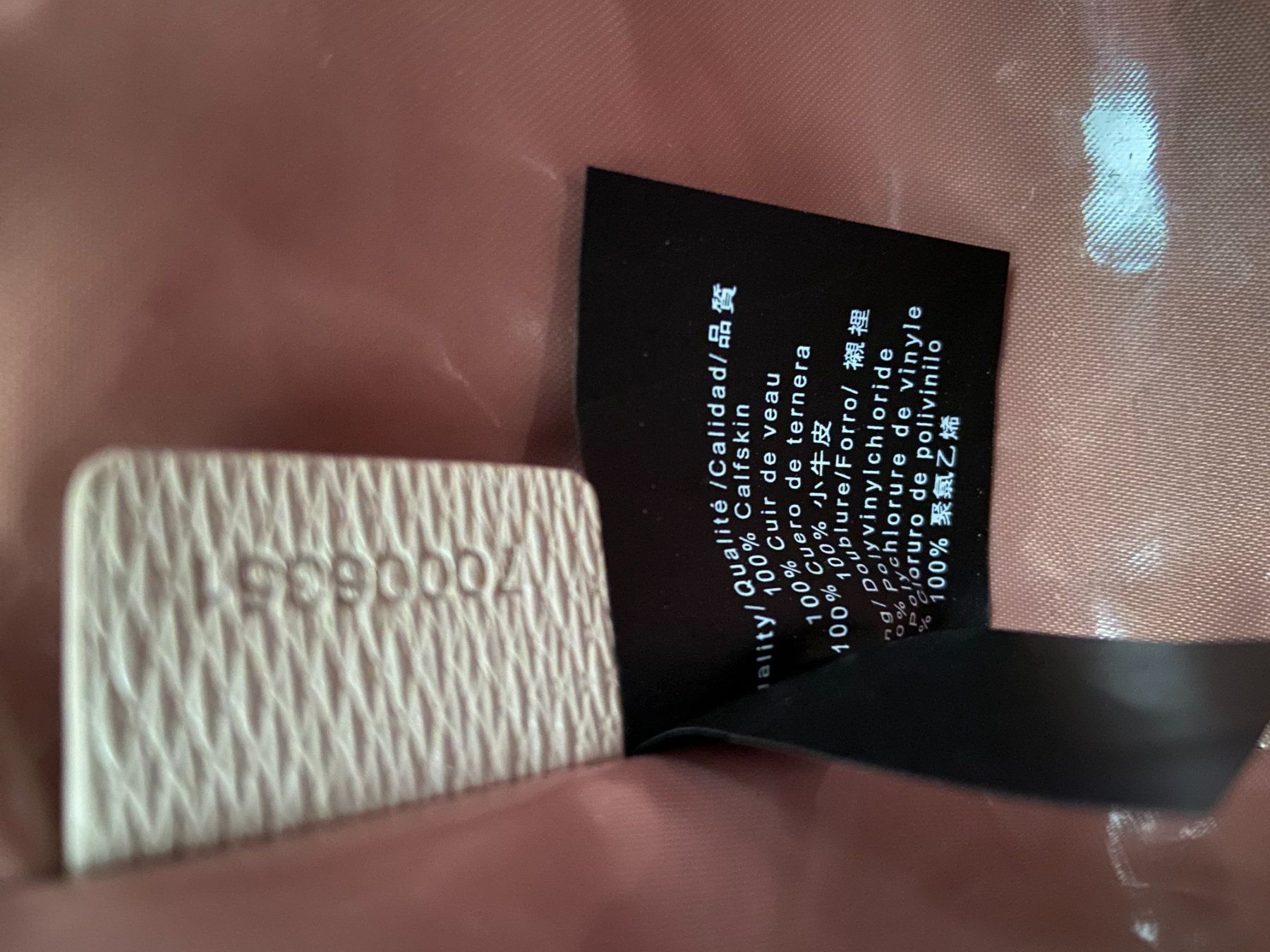 Hugo Boss Kosmetikkoffer: Hugo Boss Necessaire – Gebraucht aus Zürich von Maki8 7