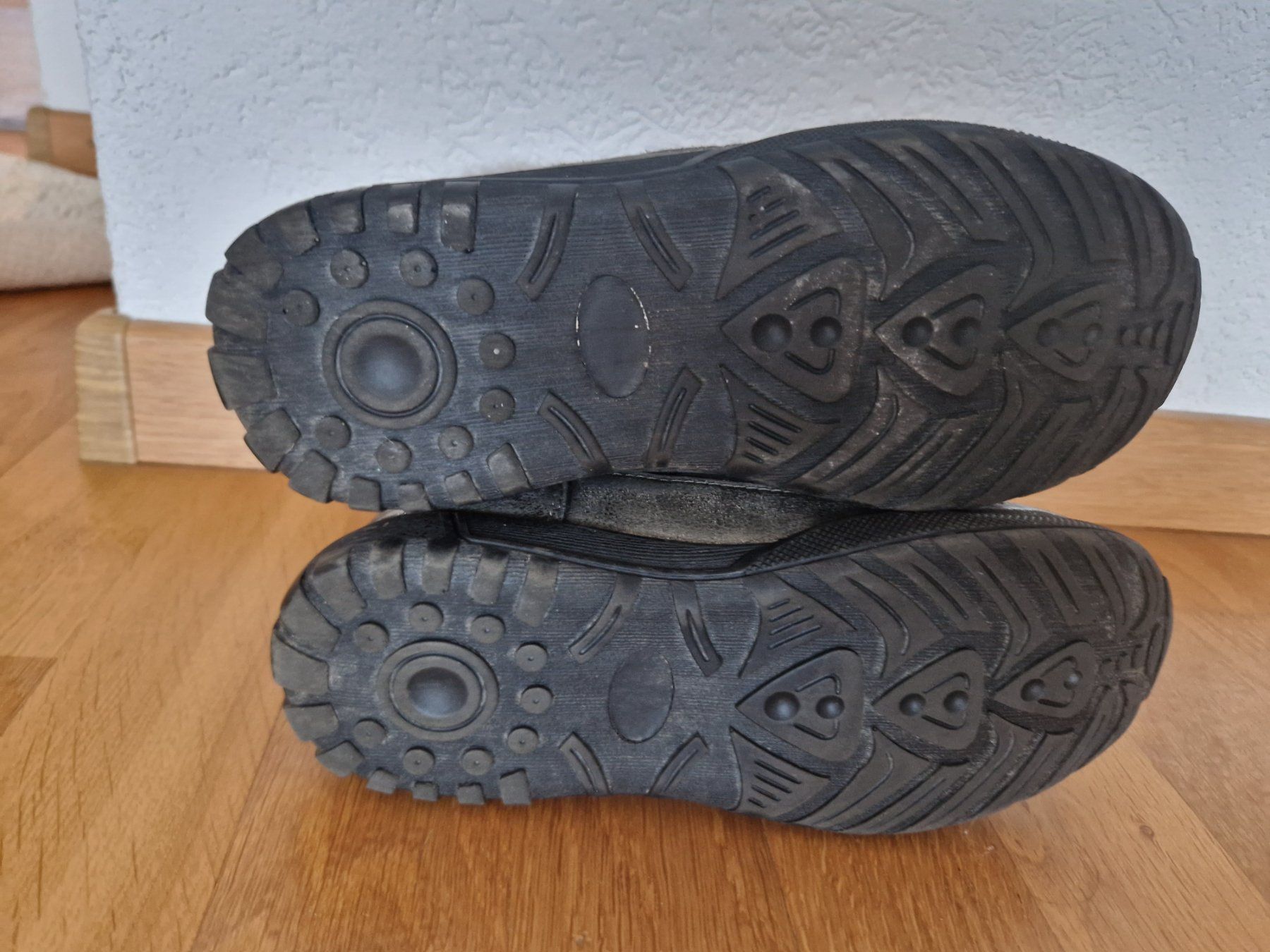 Everest Schuhe für Mädchen: Everest Warme Winterstiefel, grau-silber, Grösse 35 – Gebraucht aus Buchs von sonjaja 4