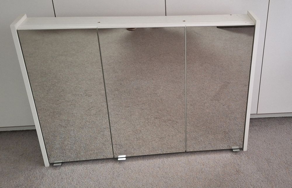Spiegelschrank 3 Turig Ikea