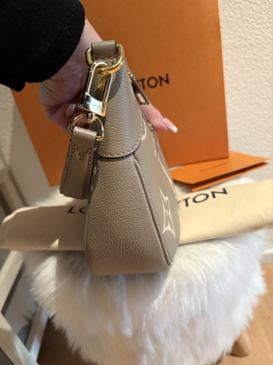 Louis Vuitton Taschen für Damen: 👜 Louis Vuitton Bagatelle NEU – Neu und originalverpackt aus Boniswil von MichaelaH 4