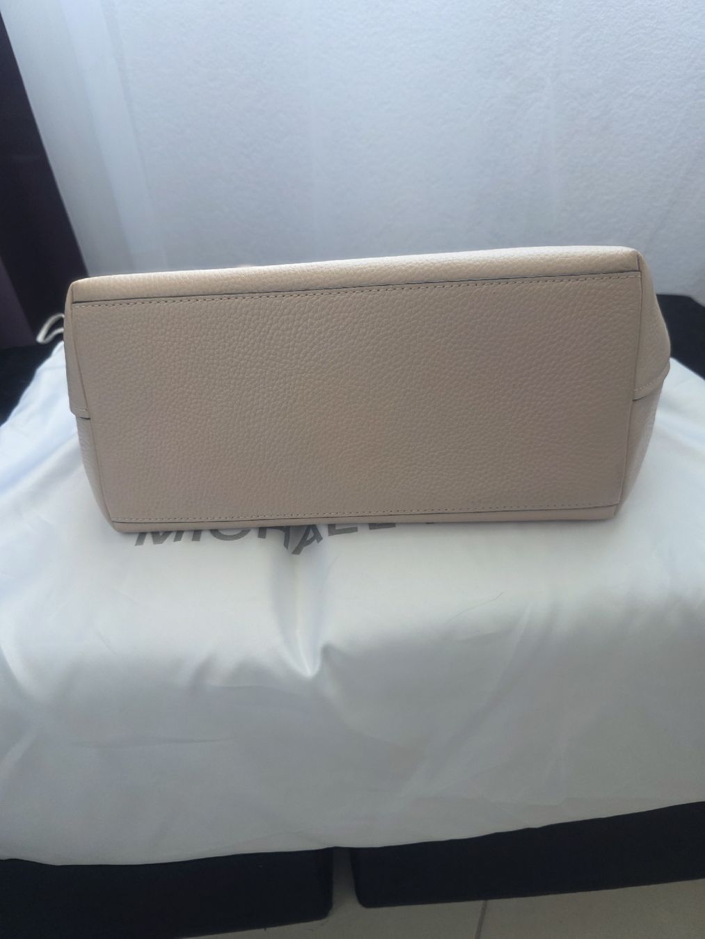 Michael Kors Borse da donna: Sac Michael Kors , rose  – Nuovo (secondo la descrizione) da Formangueires venduto da fab_q6h8 8