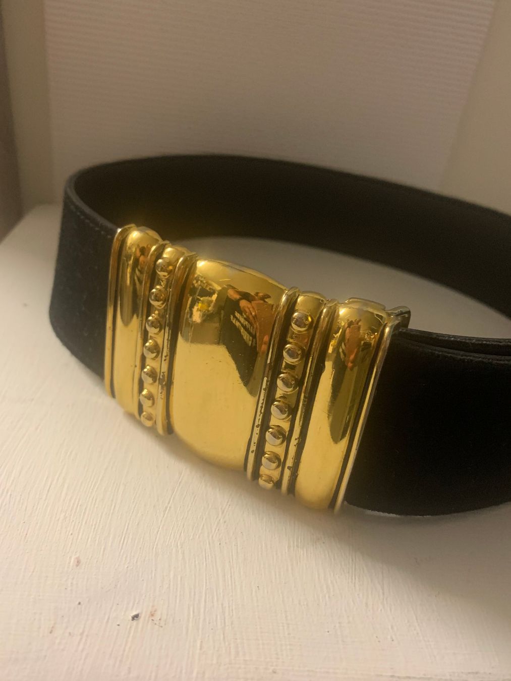 Cinture: Gürtel Schwarz mit goldener Schnalle – Usato da St. Gallen venduto da Miousch 1