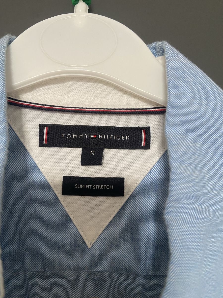 Tommy Hilfiger Hemden: Chemise tommy hilfiger  – Gebraucht aus Ste-Croix von Loic_danzii 2