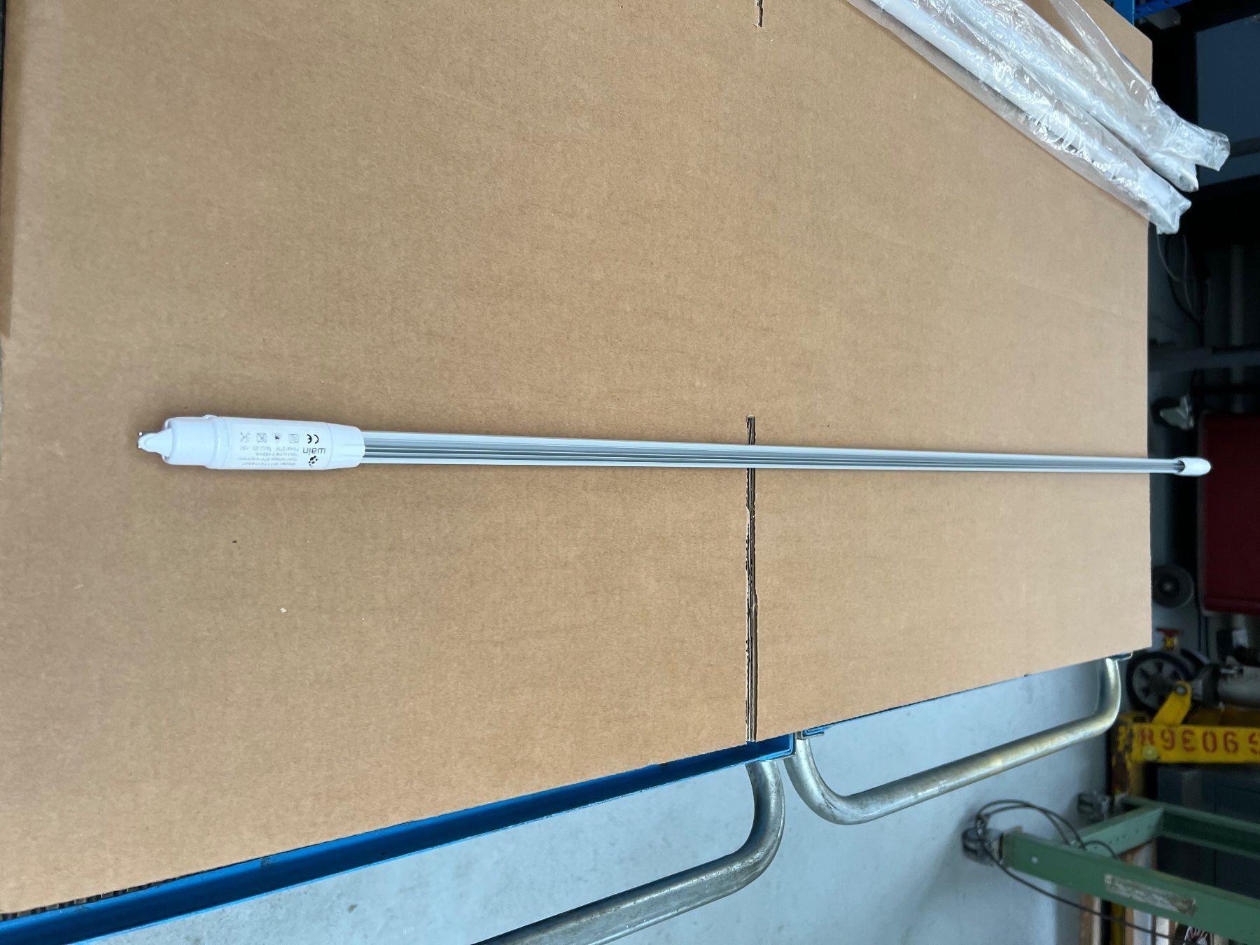 Lampade: WAIN 4000K – Nuovo (secondo la descrizione) da Mägenwil venduto da BackInWhite