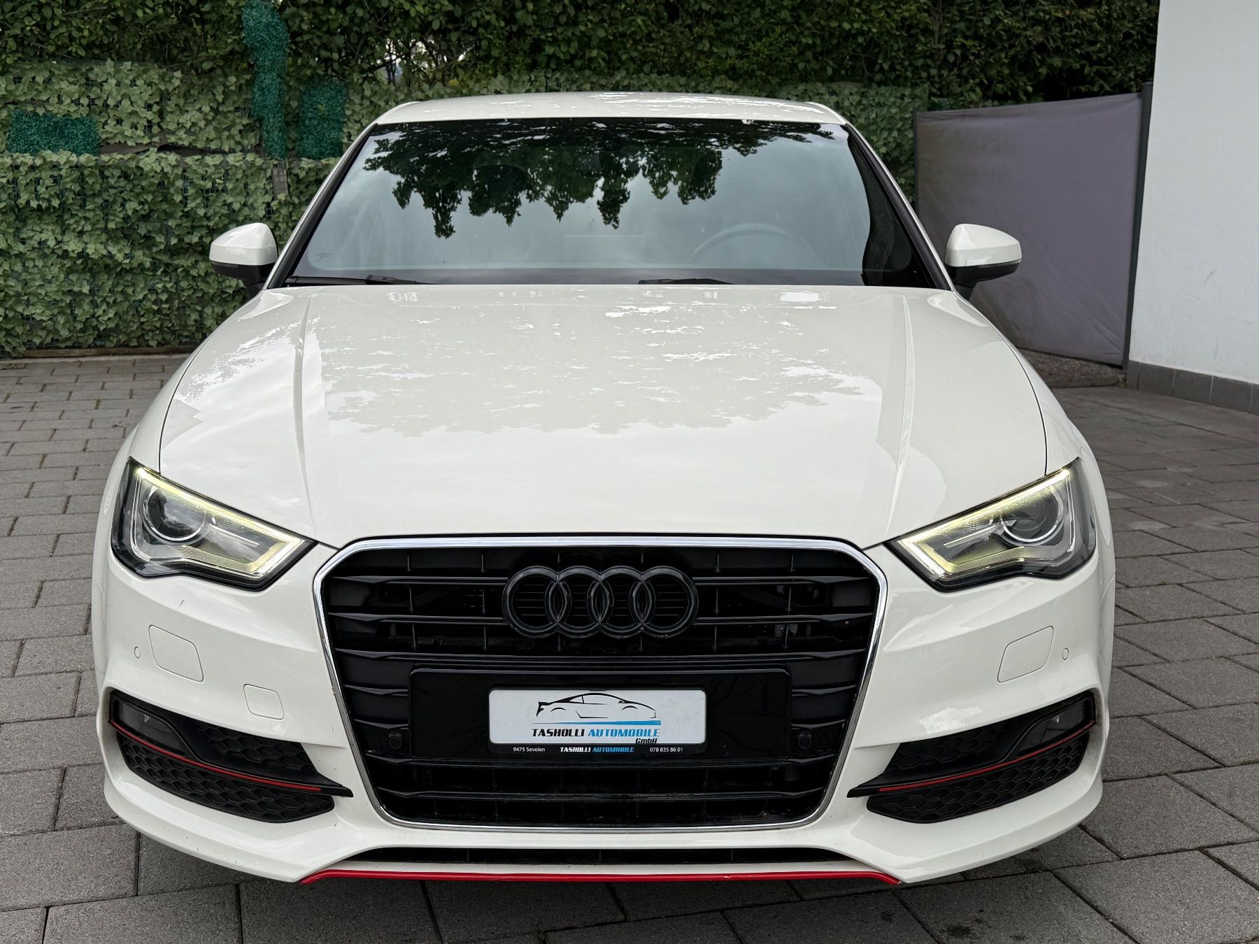 Audi Automobili: Audi A3 2.0 TDI Sedan – Usato da Sevelen venduto da e39-bmw 1