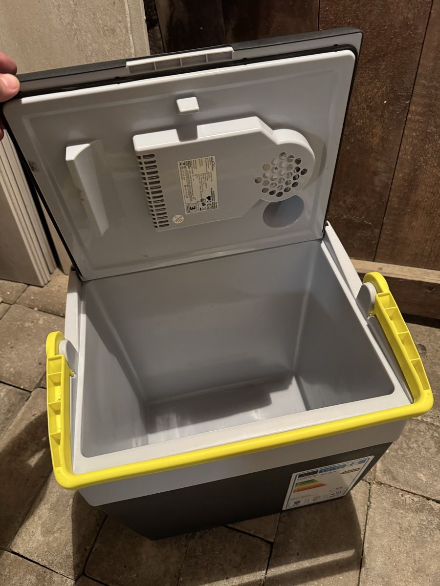 Réfrigérateurs et refroidissement: Kühlbox fürs Auto – D'occasion à Rorbas par zsoltar 2