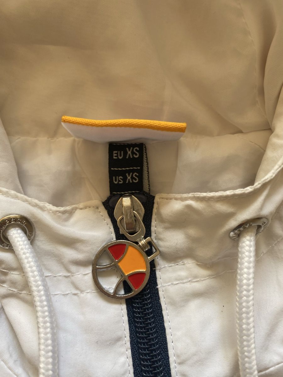 Ellesse Giacche: Ellesse Trainerjacke – Usato da Gossau ZH venduto da mahabalipuram 2
