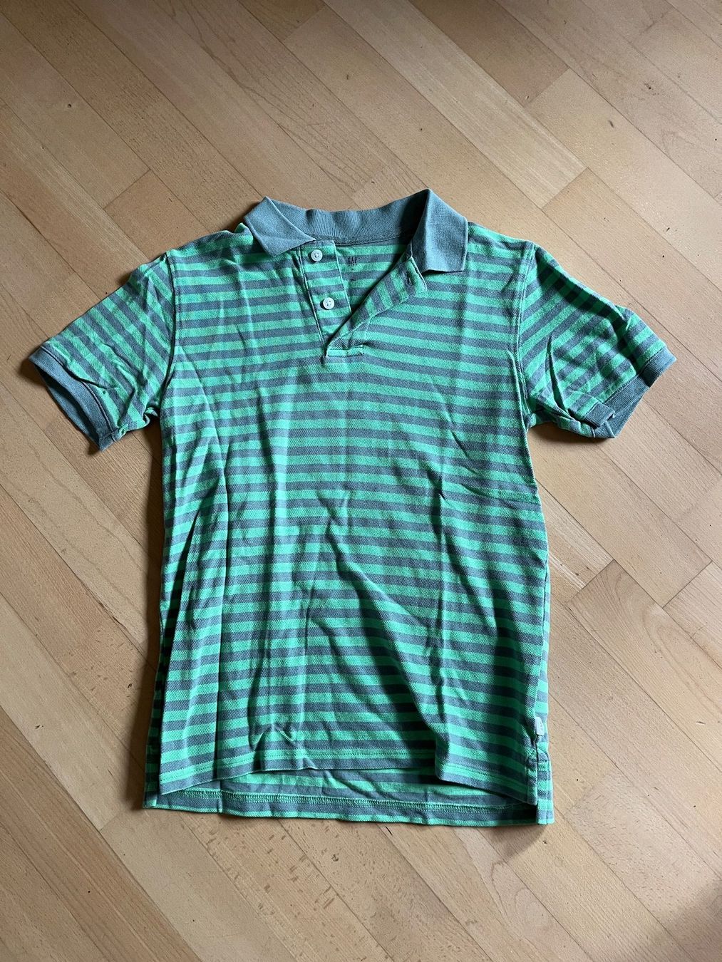 Gap Camicie, T-shirt & Polo: Poloshirt von GAP, neu – Nuovo e nell'imballaggio originale da Zürich venduto da emily02