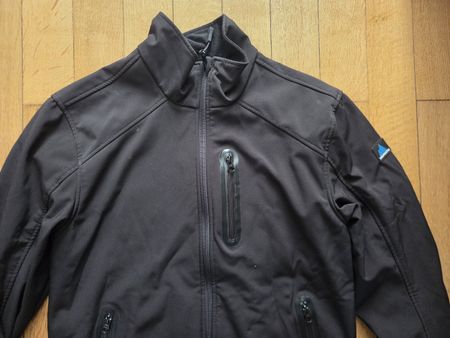 Softshell Sagarmatha M