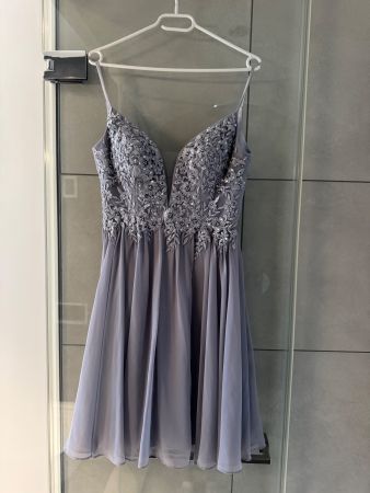 Laona Cocktailkleid grau in Grösse 34 -Neu