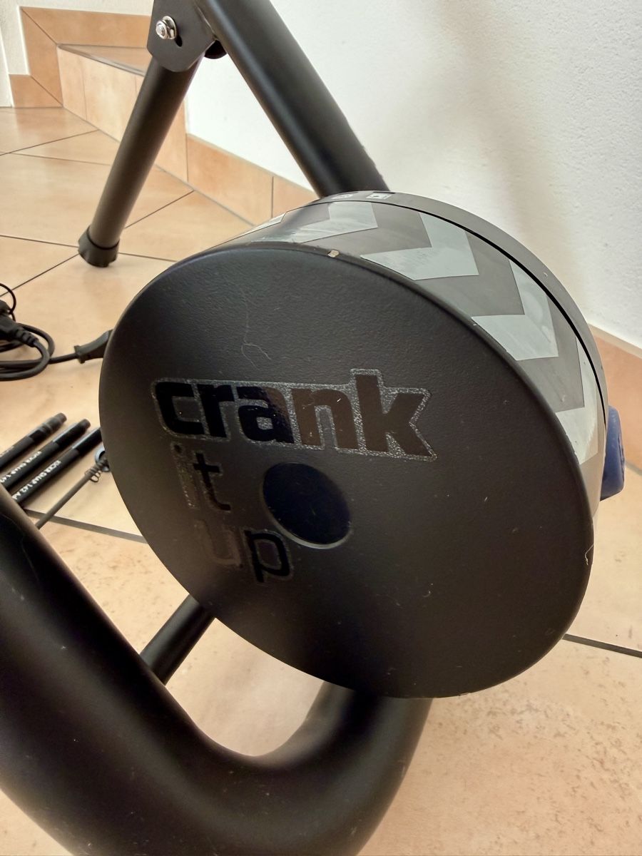 Wahoo Hometrainer: Wahoo Kickr Snap Rollentrainer + Steckachsenadapter – Usato da Stäfa venduto da Enzius 1