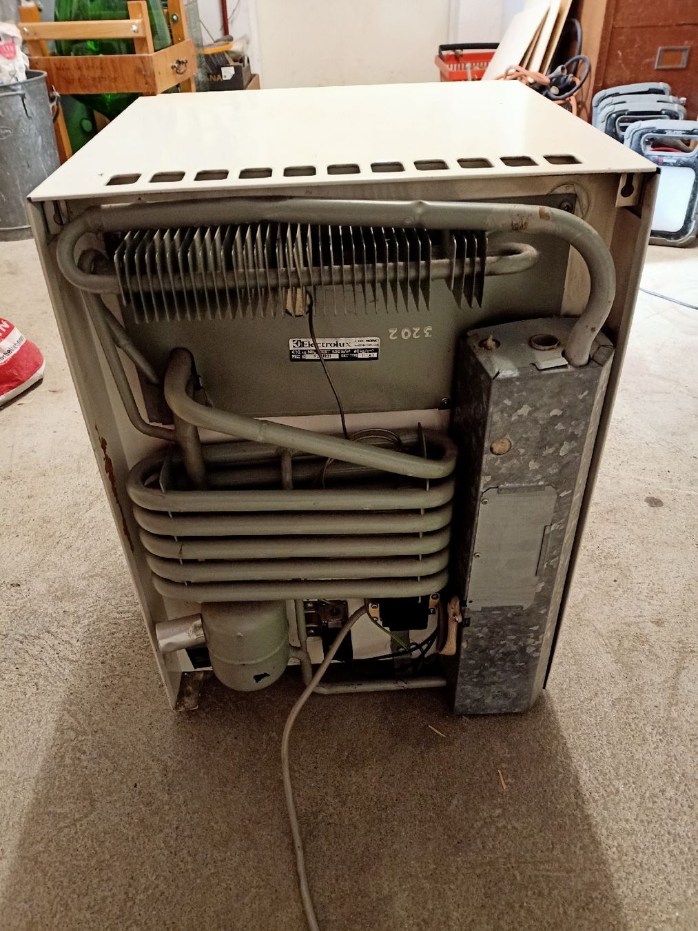 Frigoriferi: Electrolux Absorber Camping Kühlschrank, RA.10B, 220Volt – Usato da Flamatt venduto da Marpou 5