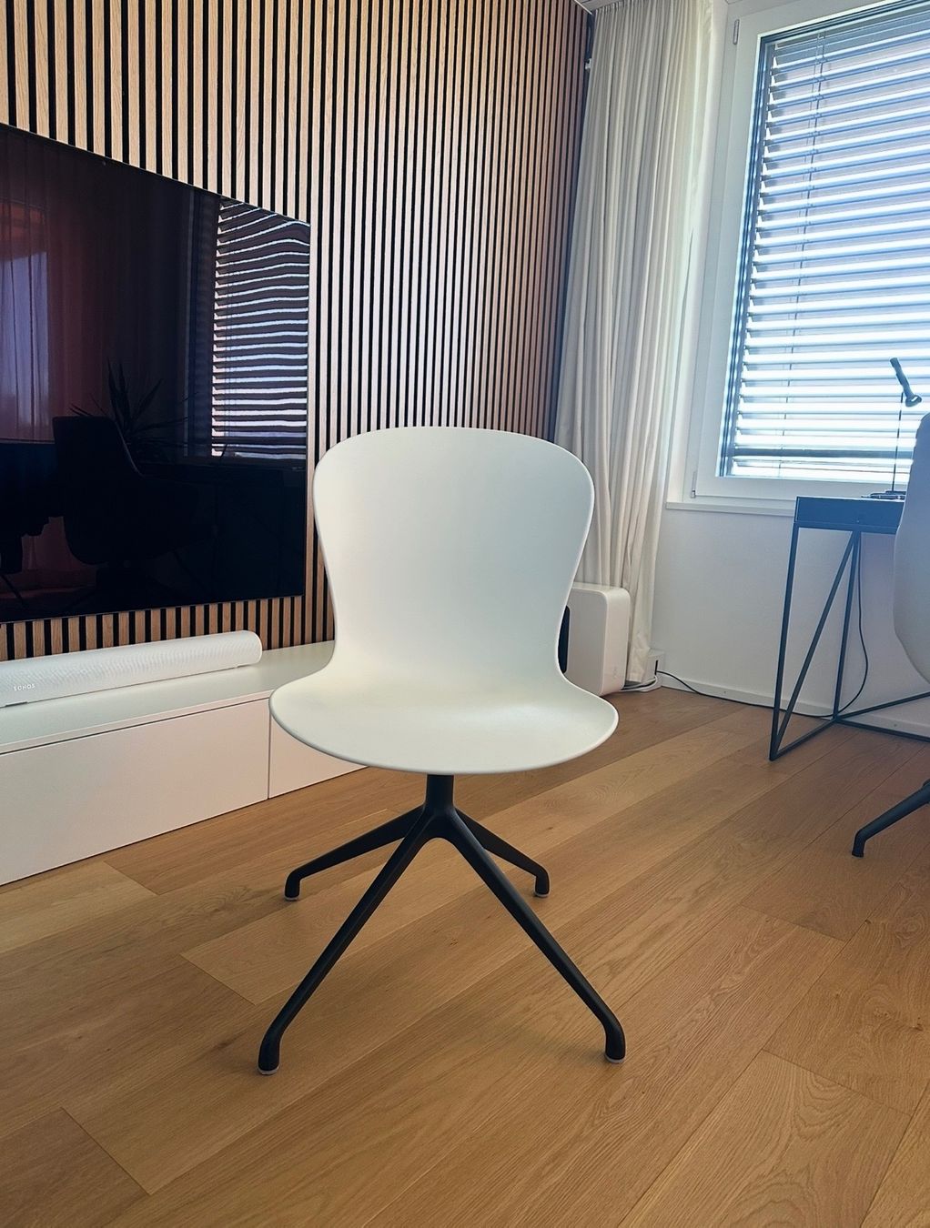 Boconcept Chaises: Boconcept Adelaide – D'occasion à Herrliberg par simon010939 2