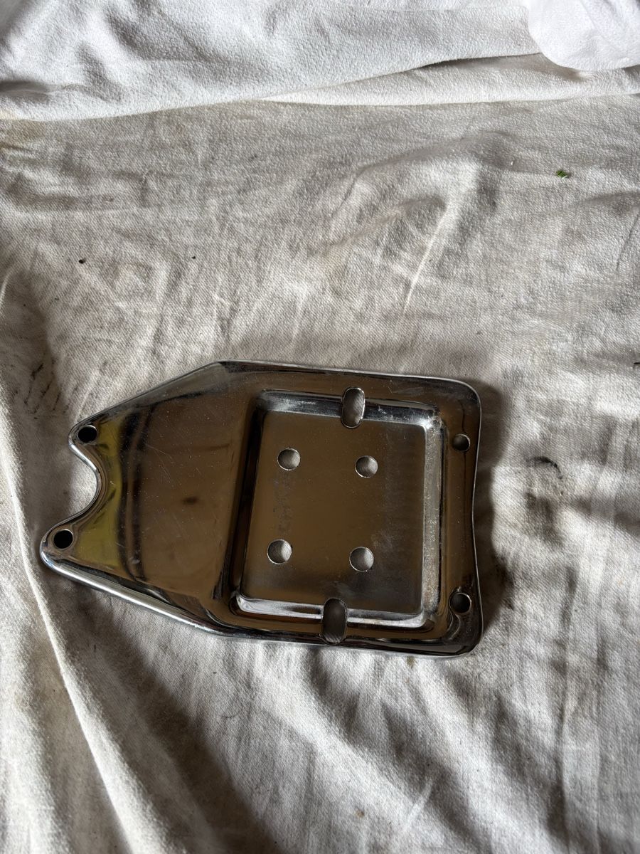 Harley-Davidson Tutti i ricambio per moto: Harley Davidson Oiltank Platte Panhead – Usato da Schötz venduto da Harley35 2