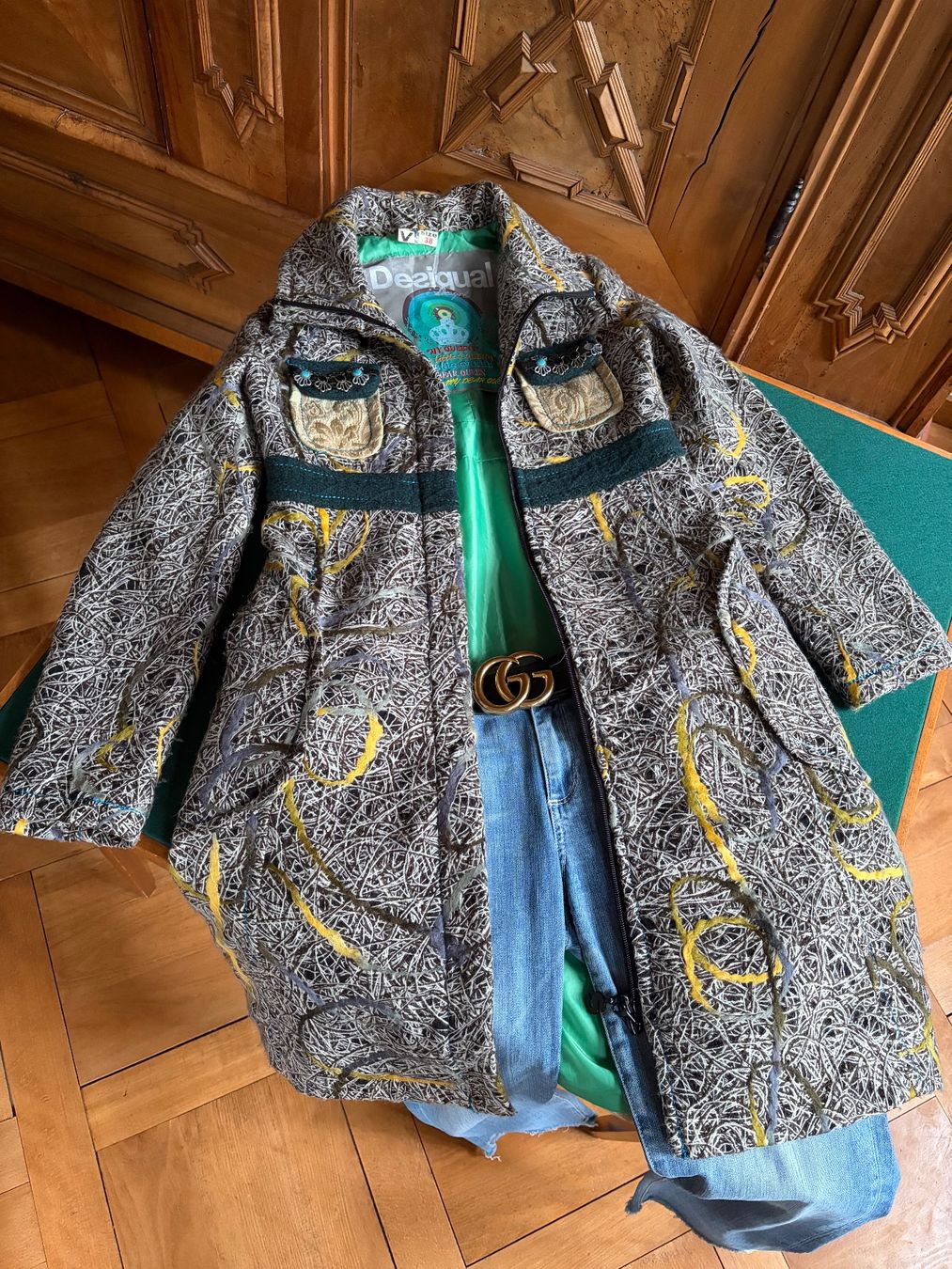 Desigual Manteaux: DESIGUAL Mantel  Gr. 38EU – D'occasion à Interlaken par Bona55 4