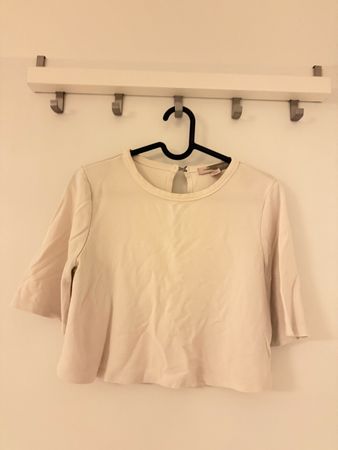 Forever 21 Cropped Top - Stylish Summer Basic! Cream