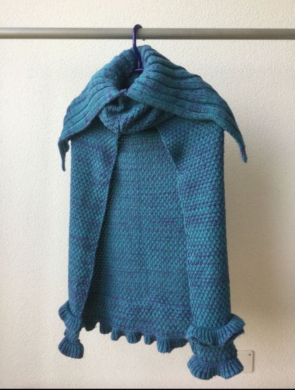 Maglioni & Felpe: Strick Poncho Mädchen, Gr 122-134 – Usato da Zürich venduto da mir_2kjl 1