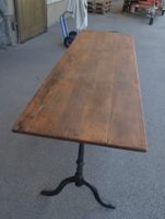 Antiker 200 Massiver Tisch, Holztisch mit Gussfüsse Horgen