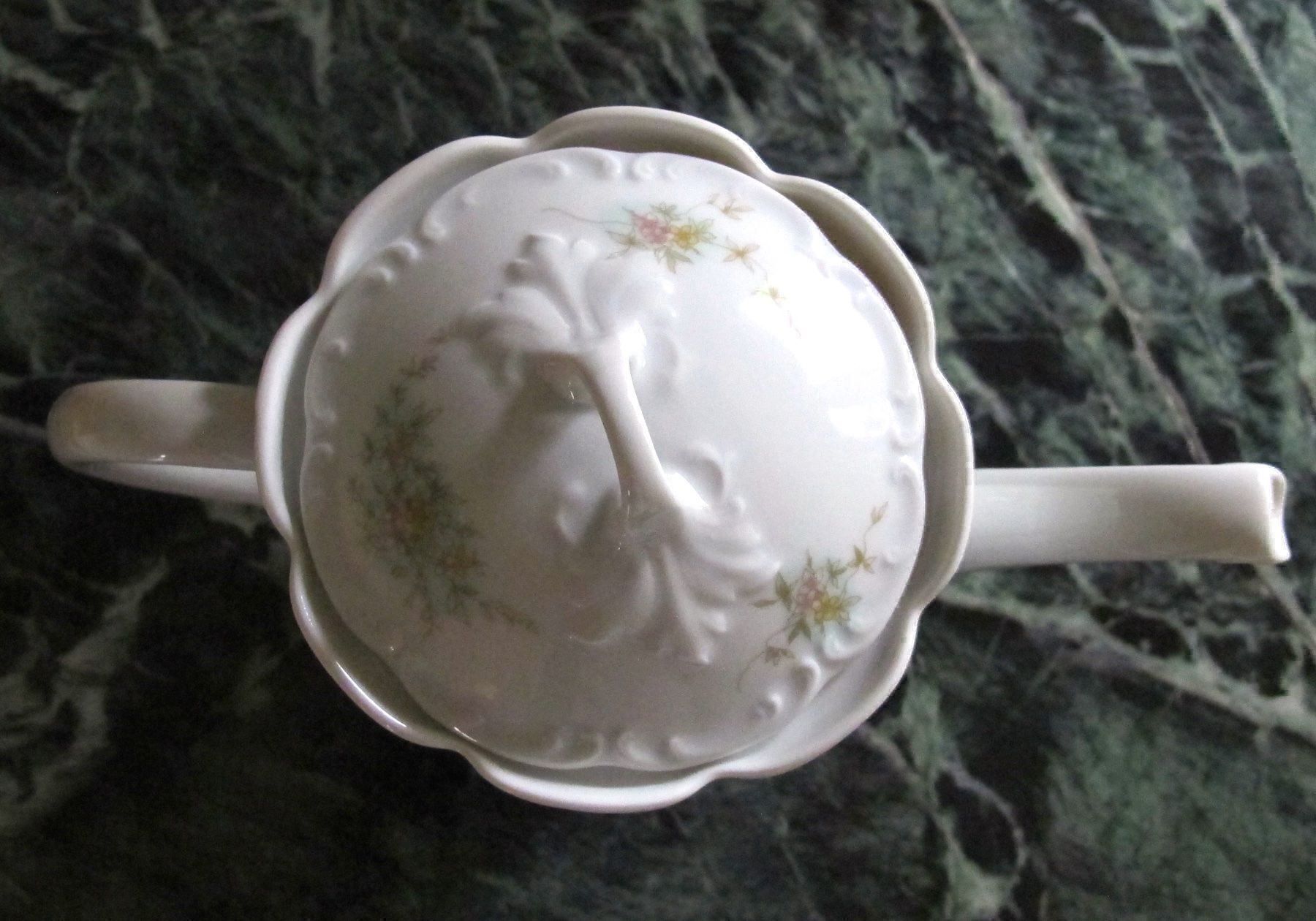 Rosenthal Teiere: Rosenthal Kaffeekanne Classic Rose 1986 – Usato da Bern venduto da hippoism 1