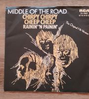 MIDDLE OF THE ROAD 74-0407 Chirpy Chirpy Vinyl Single RCA