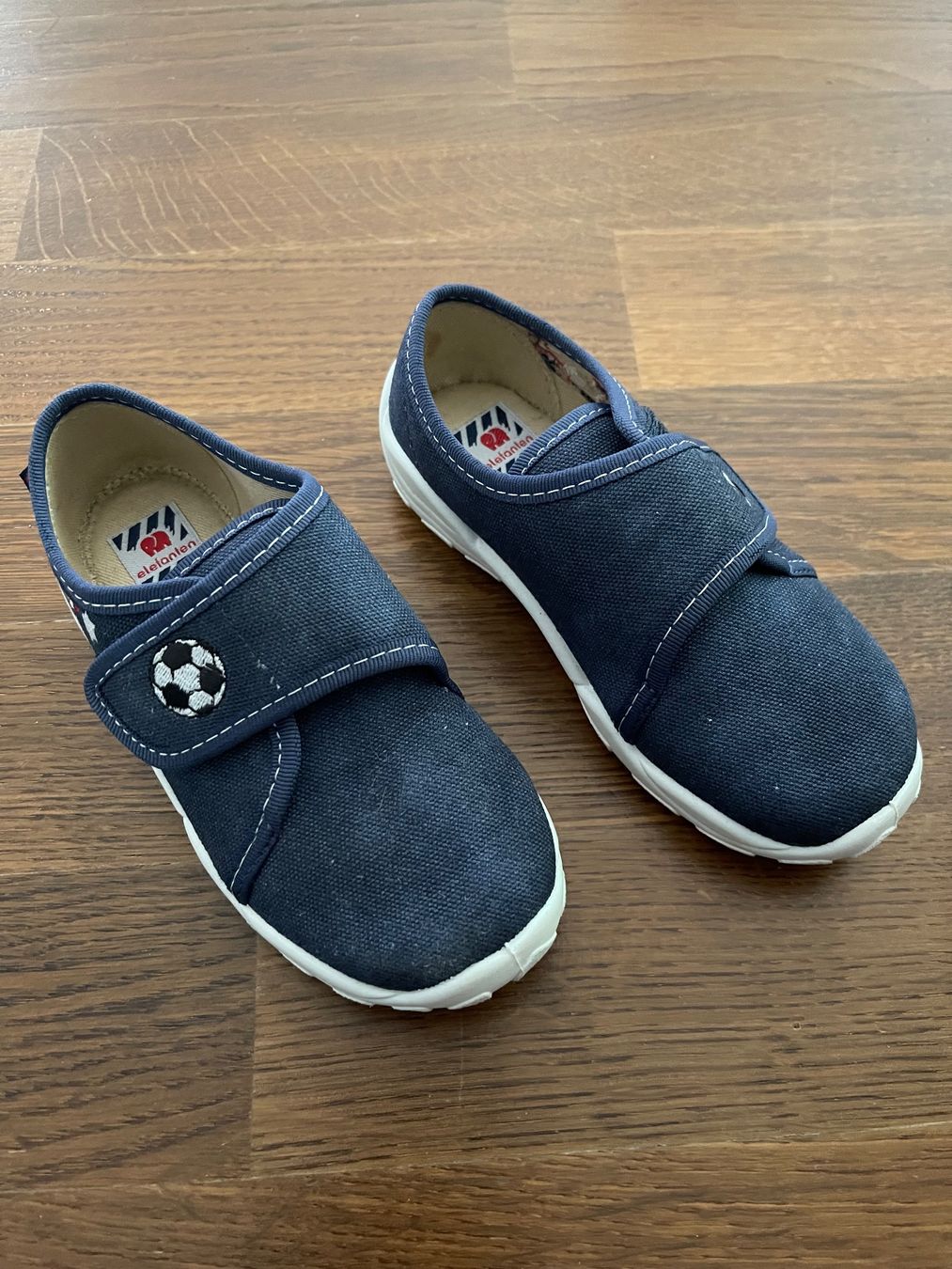 Scarpe per ragazzi: Junge Schuhe Gr. 25-26 – Usato da Horgen venduto da delakowi 2