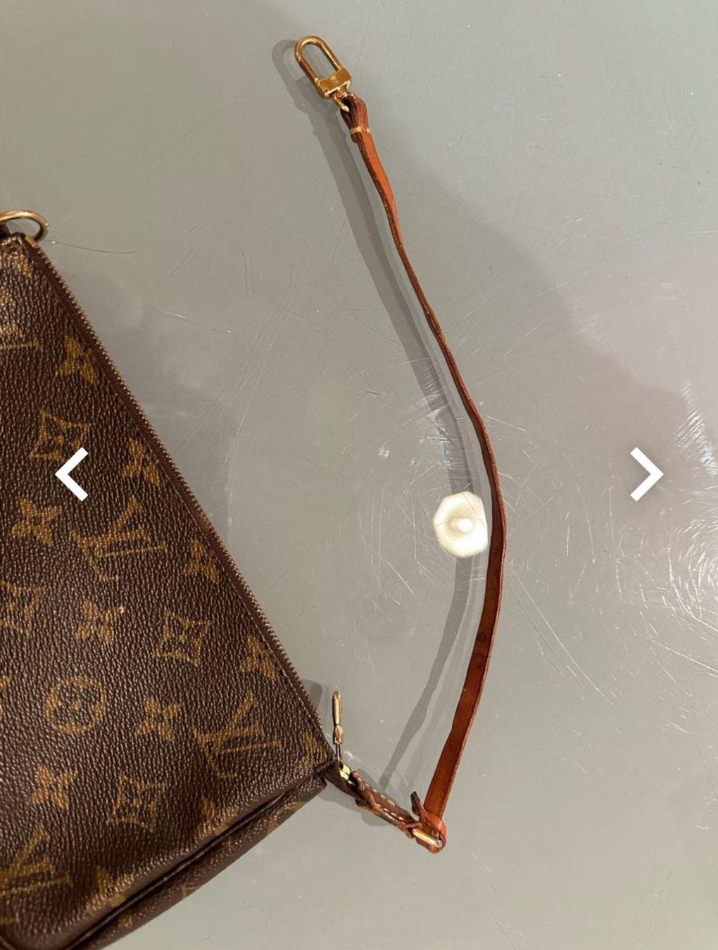 Louis Vuitton Borse da donna: Pochette von Louis Vuitton – Usato da Glattbrugg venduto da A.S.90 8