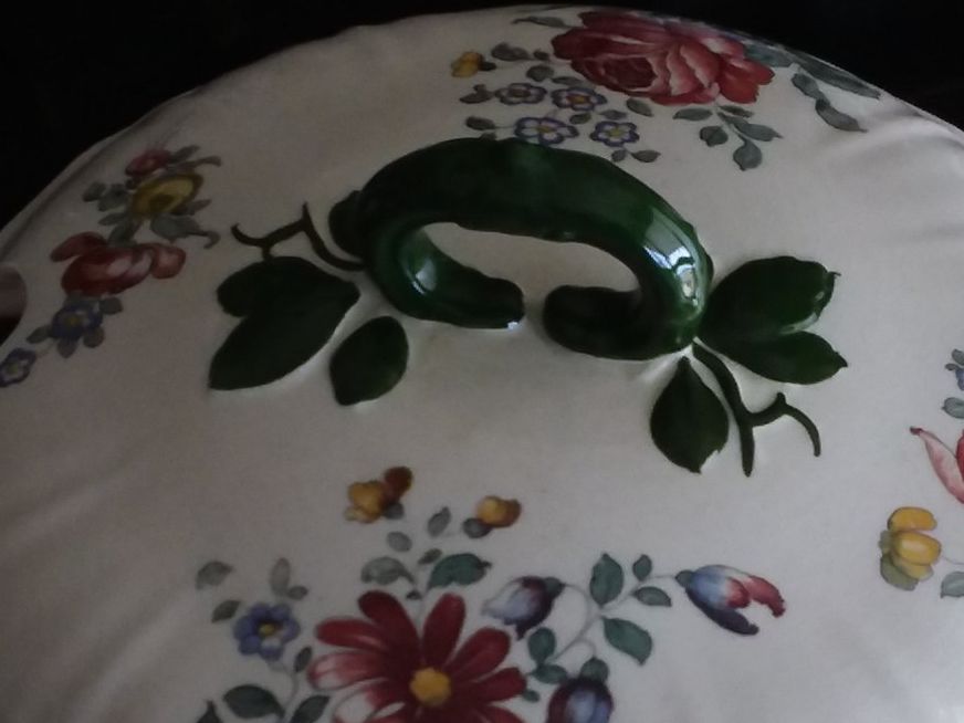 Villeroy & Boch Coupes: Soupière Villeroy & Boch, contenance 2 litres. – D'occasion à La Chaux-de-Fonds par achillea01 2