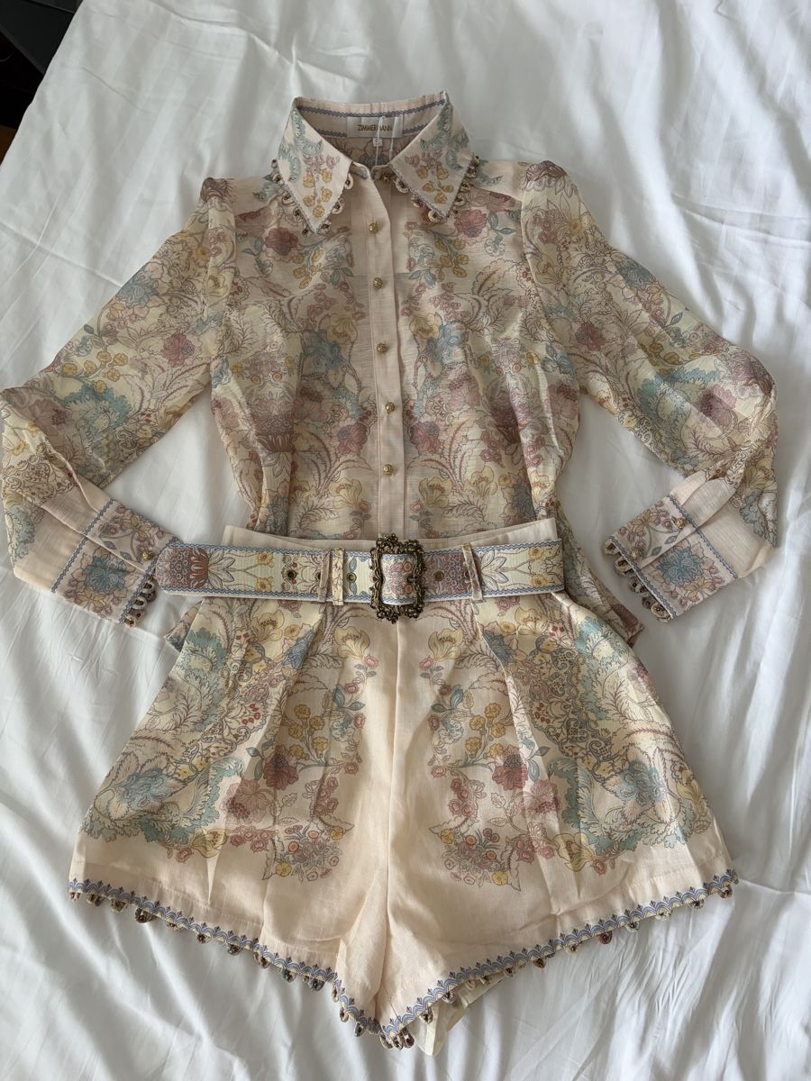 Lotti di vestiti: Linen Blend Blouse & Shorts – Nuovo (secondo la descrizione) da St.Josefen venduto da lop_lh8d 2