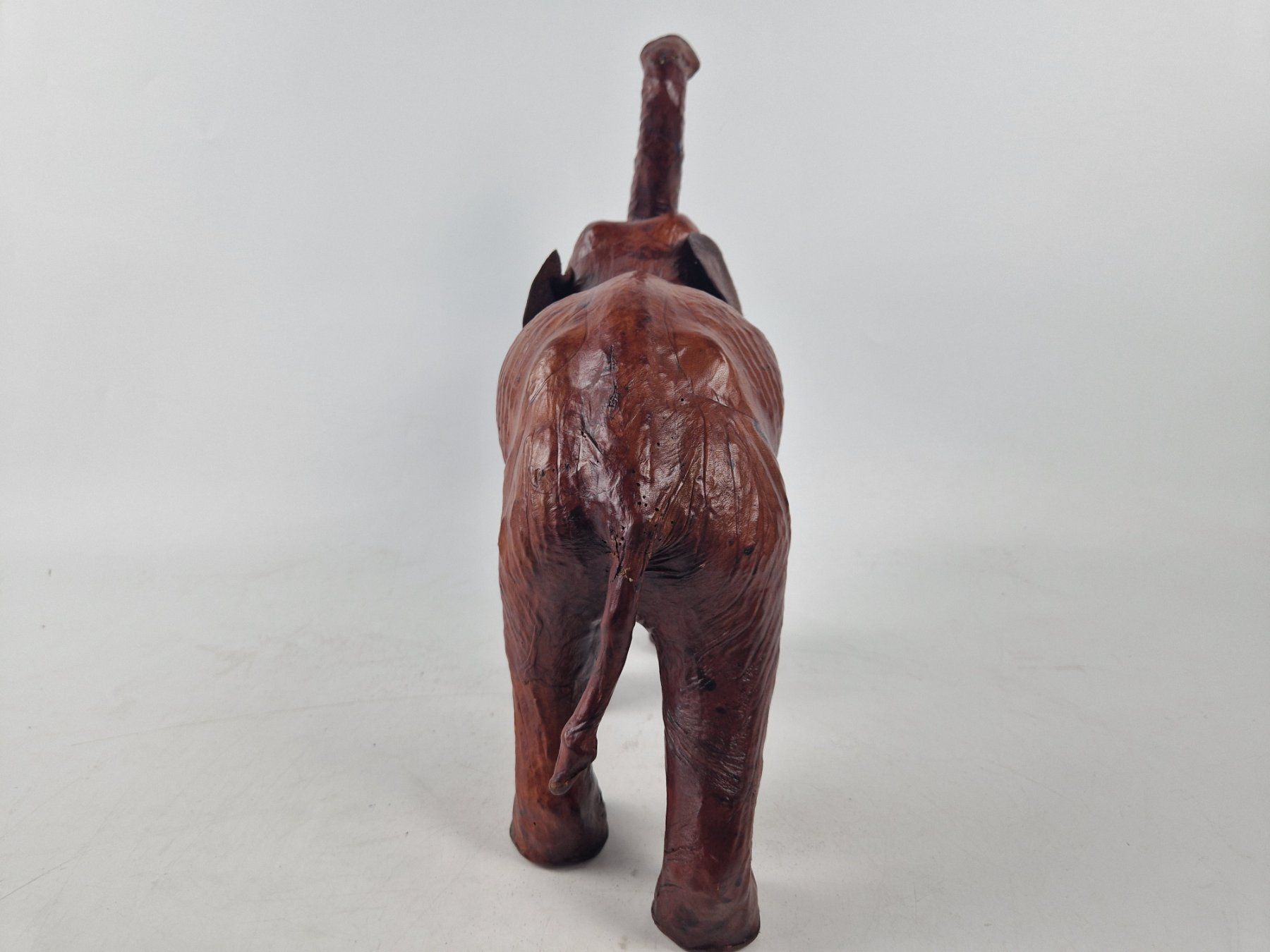 Statuette: Alte grosse Elefantenfigur – Usato da Muhen venduto da Restwert_Muhen 3