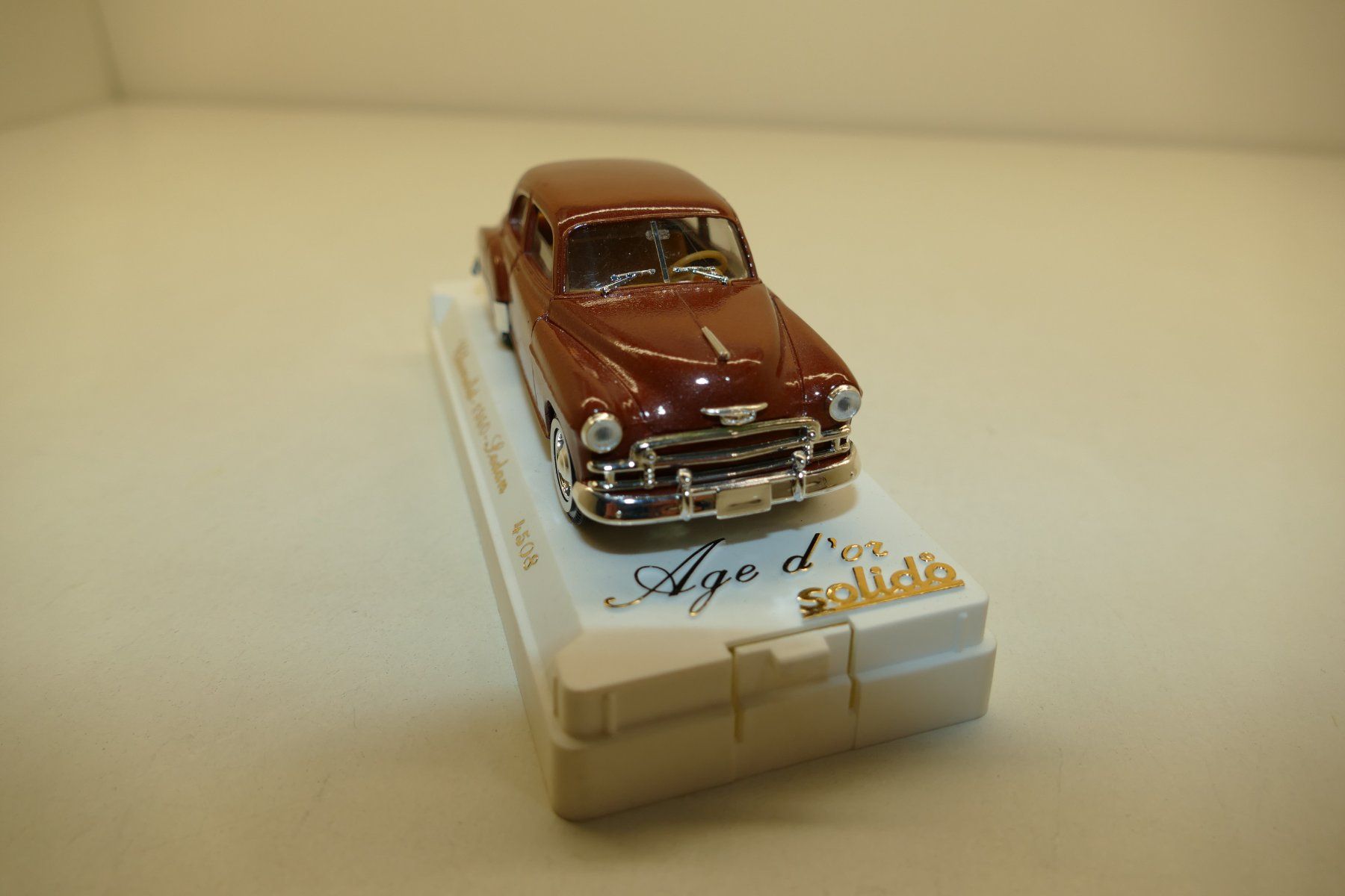Solido Modellautos: Solido 1:43: Chevrolet Sedan 1950 – Neu (gemäss Beschreibung) aus Niederhasli von rail-duerst 5