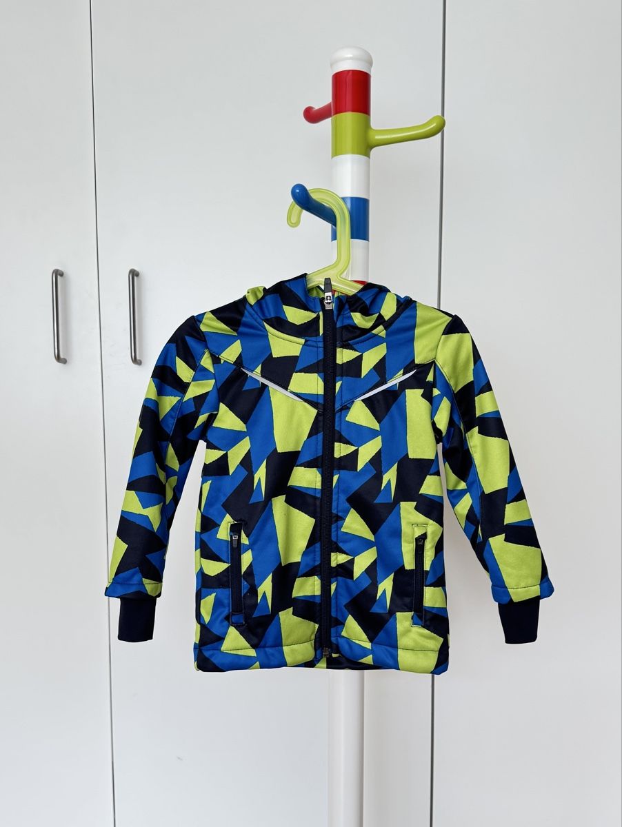 Vestes & Manteaux: Softshelljacke 86/92 – D'occasion à Urdorf par matu89