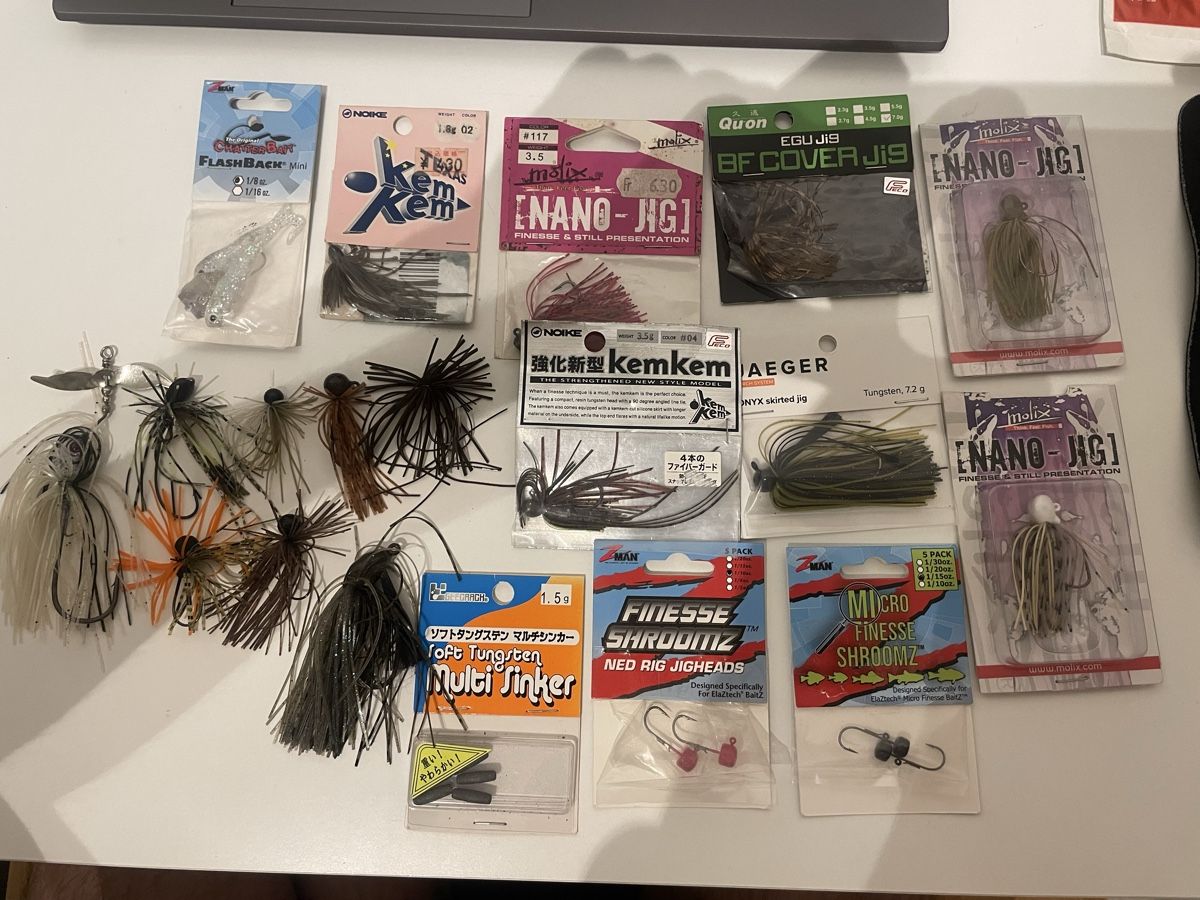 Esche: Diverse Jigs – Usato da Zürich venduto da val_h8dj