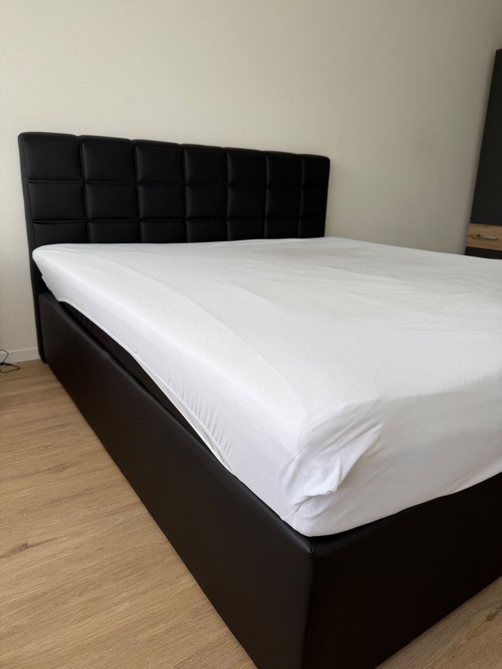 Betten: Boxspringbett 180x200 – Gebraucht aus Dietlikon von aisma 1