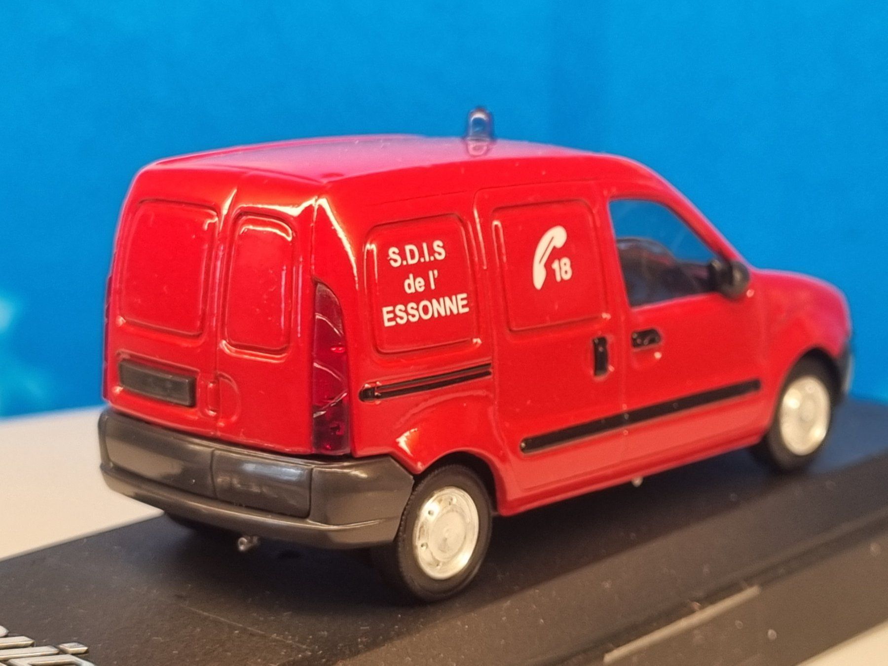 Solido Modellautos: Renault Kangoo 4821 Solido 1:43 – Neu und originalverpackt aus Männedorf von Spezial-Modelle 3