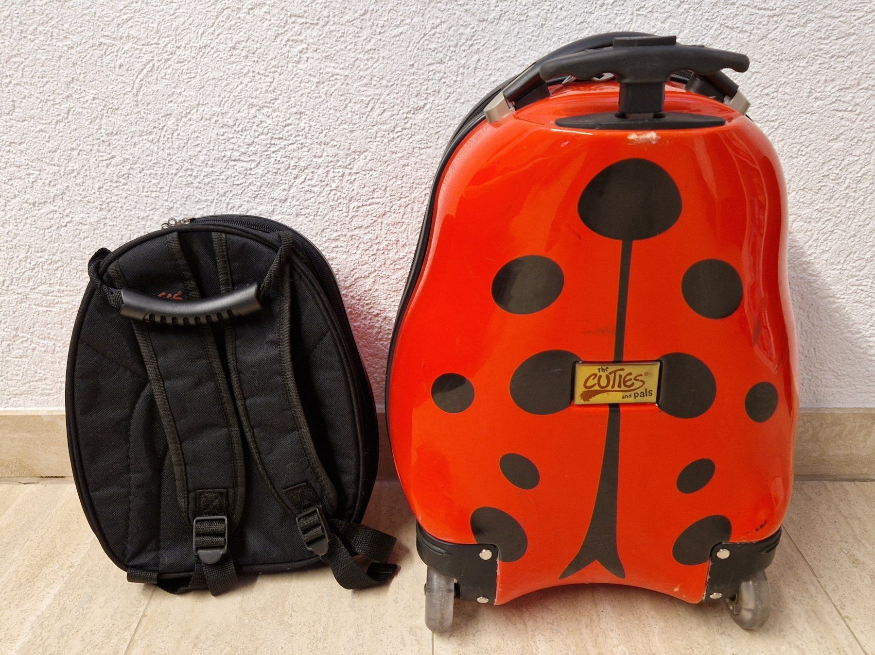Valises de voyage: Kinderkoffer mit Rucksack – D'occasion à Ueberstorf par Schnegge01 1
