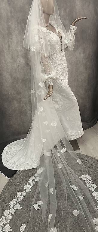 Vestiti: Abito da sposa sartoriale  – Usato da Baden venduto da mih_kn89 4