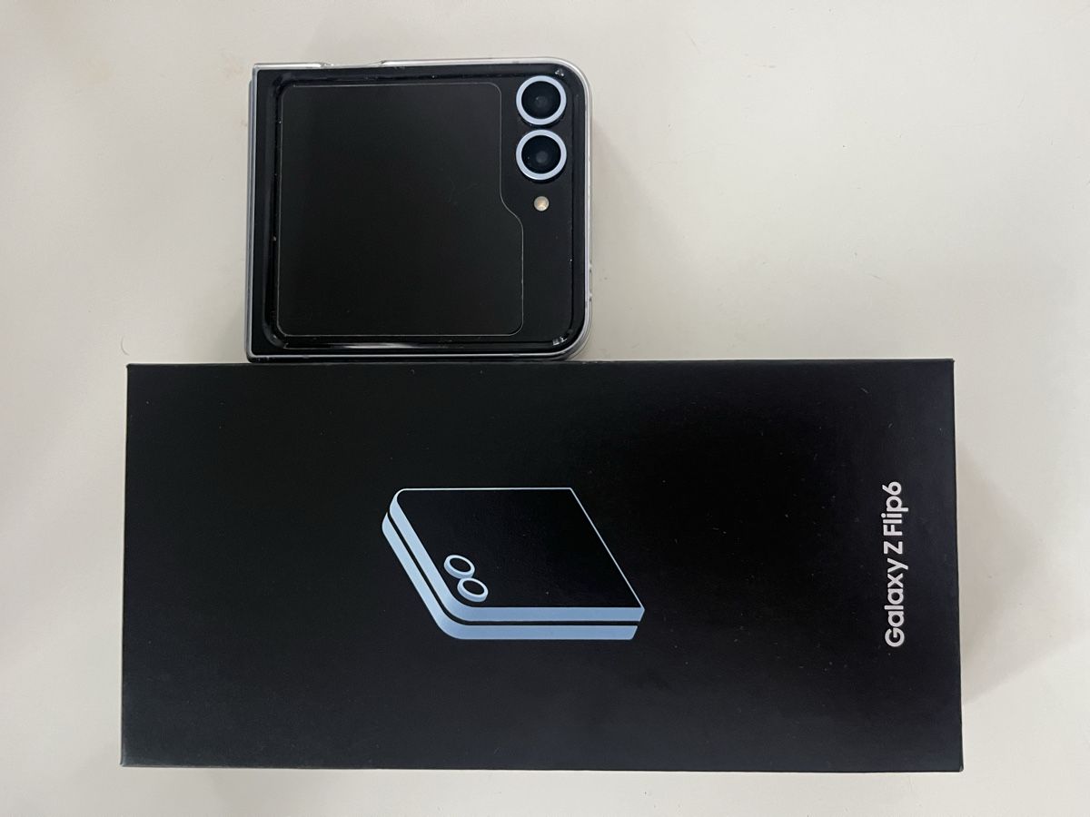 Samsung Handys / Smartphones: Samsung Galaxy Z Flip 6 – Gebraucht aus Zürich von cec_d996