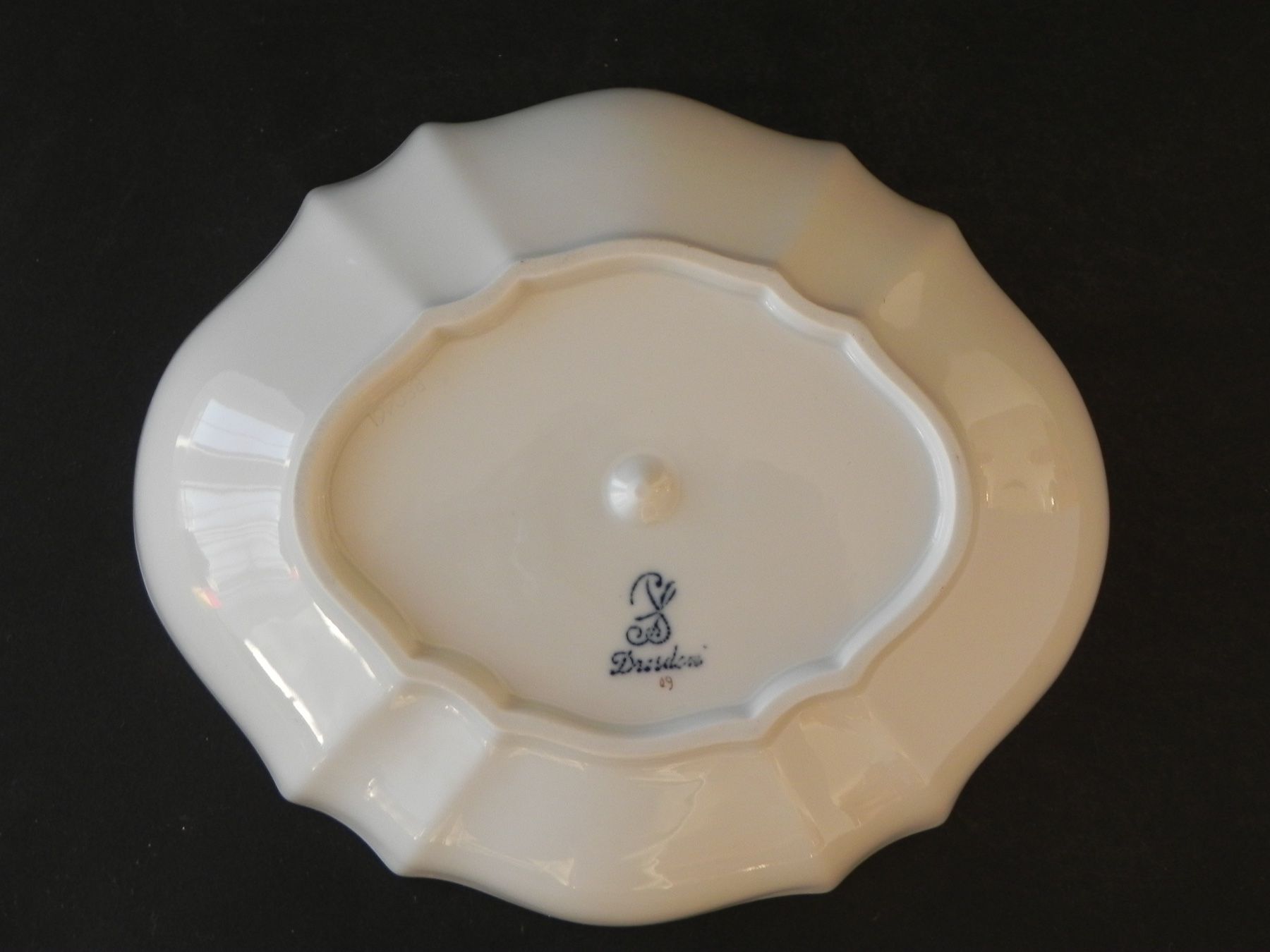 Coupes: Dekorative alte Schale aus DRESDEN – Neuf (Voir description) à Zürich par LodgE-21 3