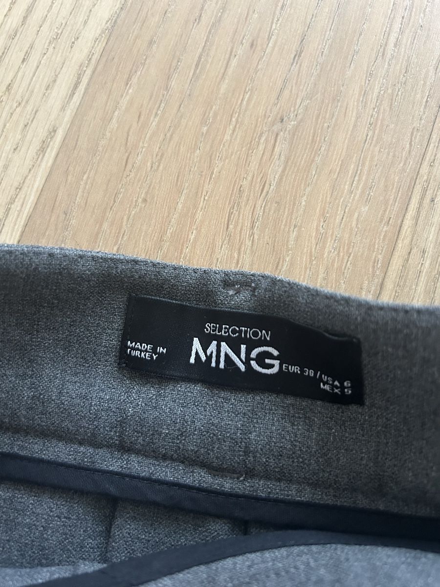 Mango Gonne: Mango Premium Skirt New – Nuovo (secondo la descrizione) da Fällanden venduto da mar_v6pd 1
