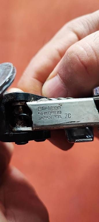 Pezzi di ricambio: Shimano Dérailleur arrière RD M330 – Usato da Genf venduto da AdiOs2