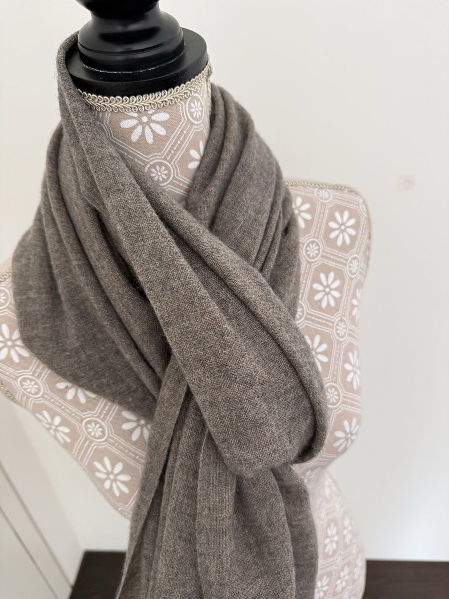 Foulard & Sciarpe: Pashmina Schal – Usato da Balzers venduto da Lissi57 2