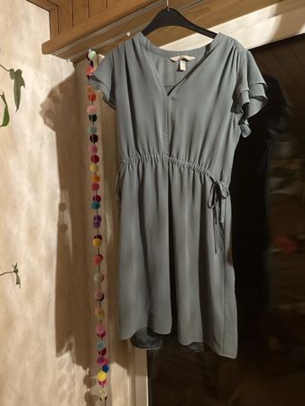 Kleid H und M mint, Grösse 38