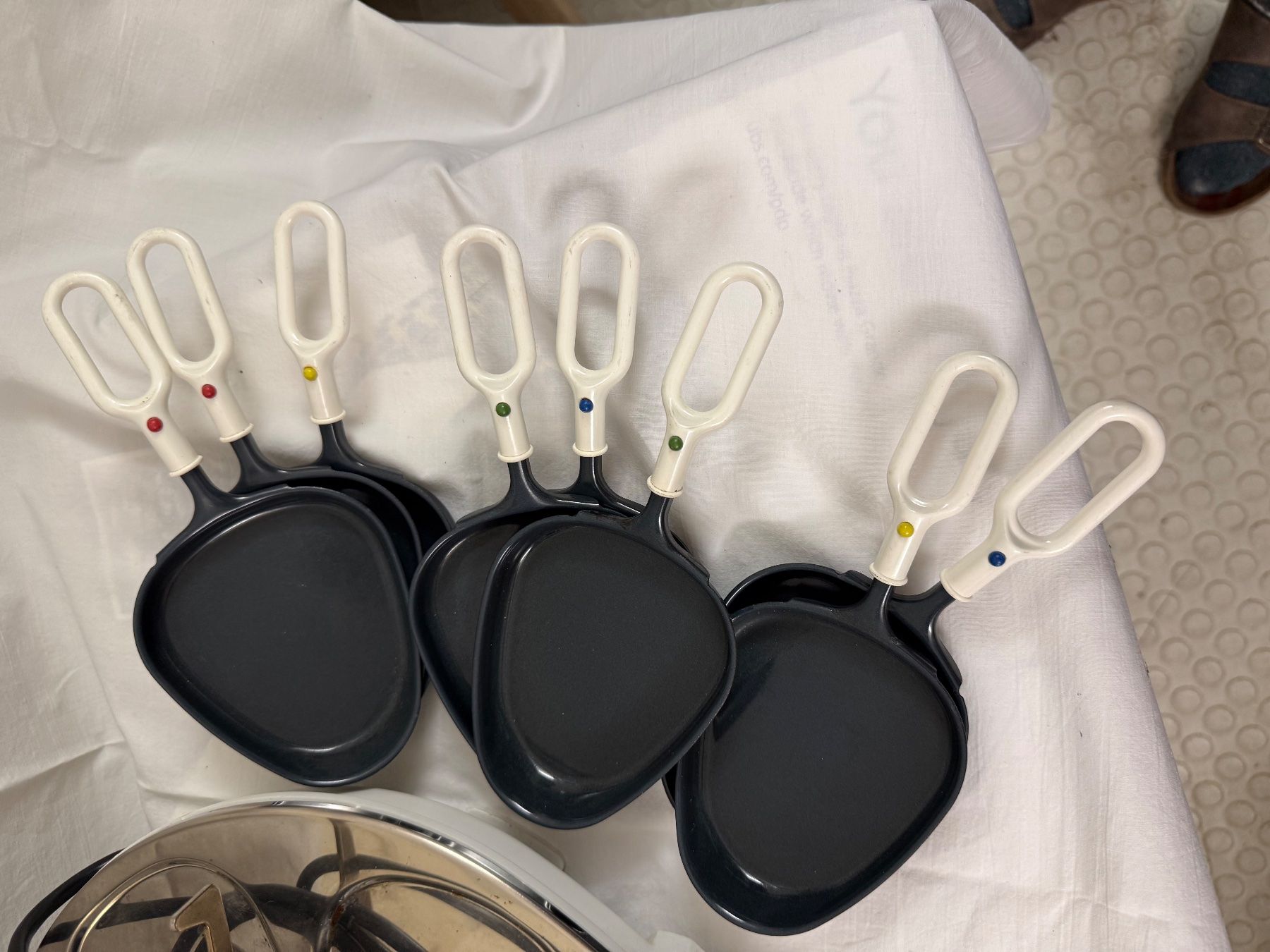 Griglie: Rowenta  Raclett - Grill   mit  8 Pfännli – Usato da Bern venduto da rewe45 3