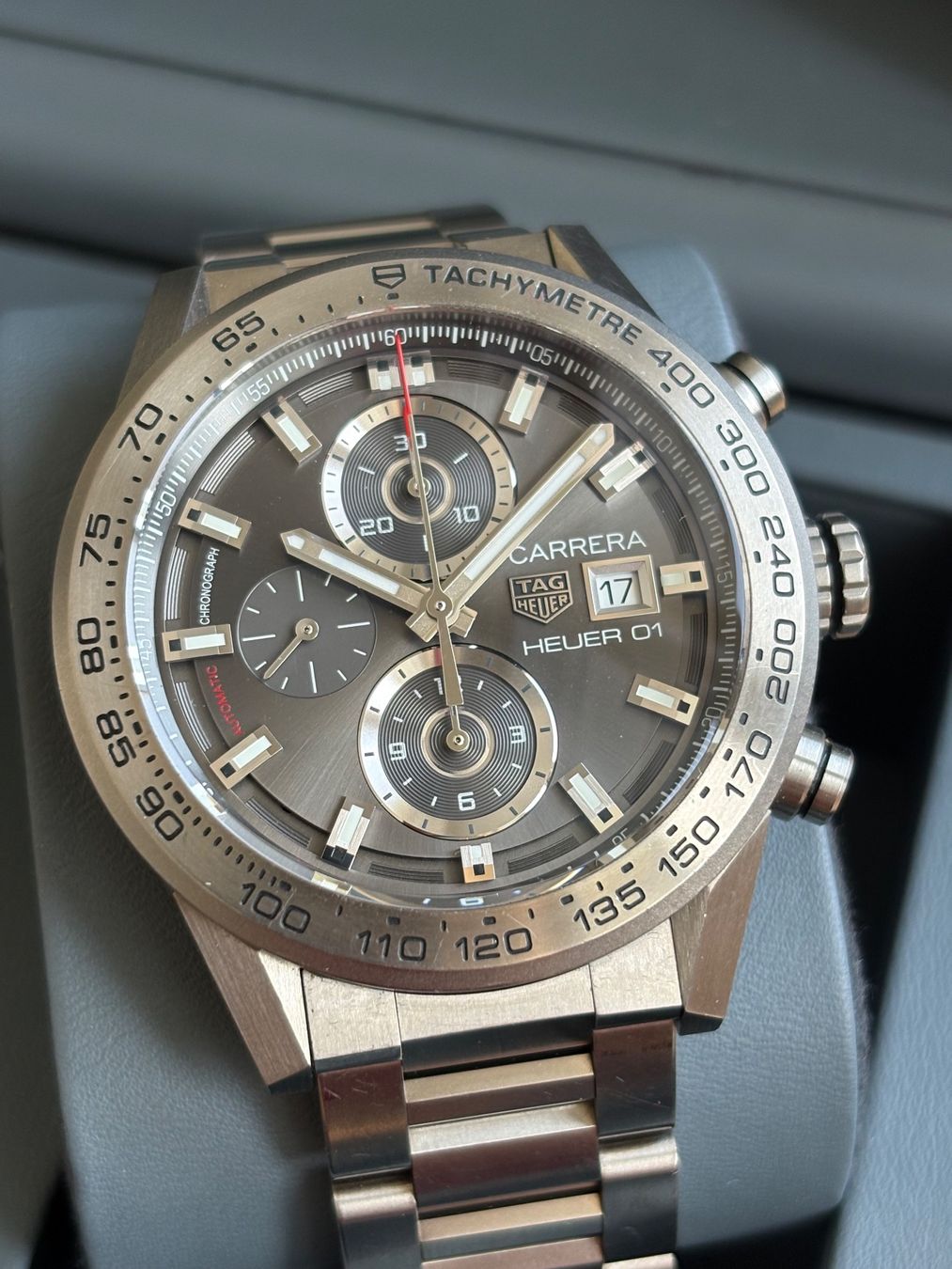 Tag Heuer Montres: Tag Heuer Carrera Heuer 01 Titanium Fullset – D'occasion à Birsfelden par Mynos 4