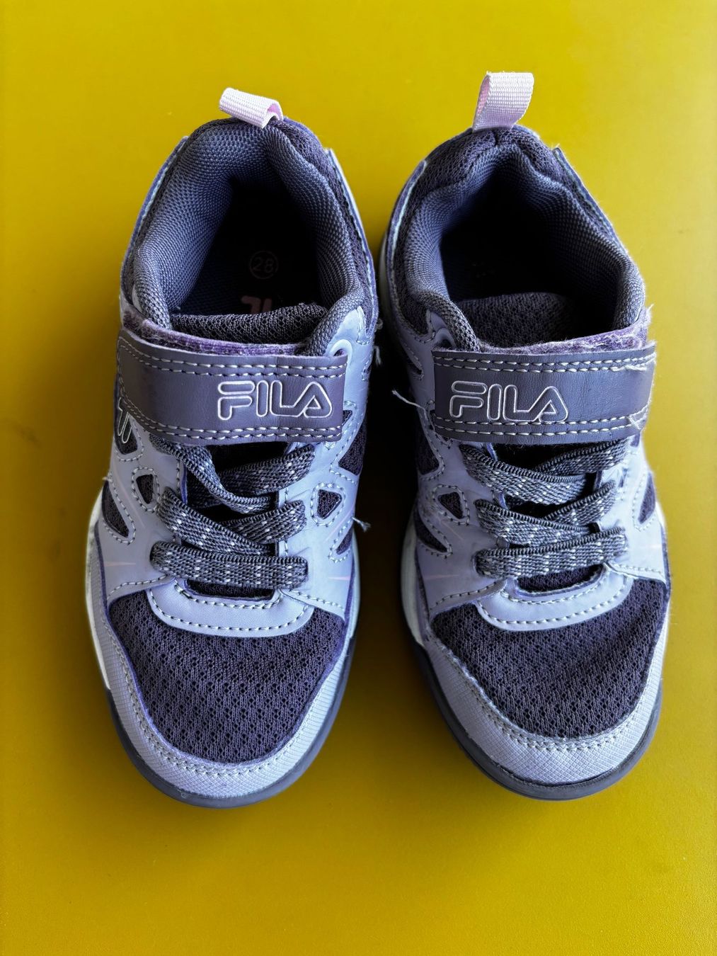 Fila Scarpe per ragazzi: FILA Sneakers lila Gr. 28 – Usato da Zürich venduto da missmodernage